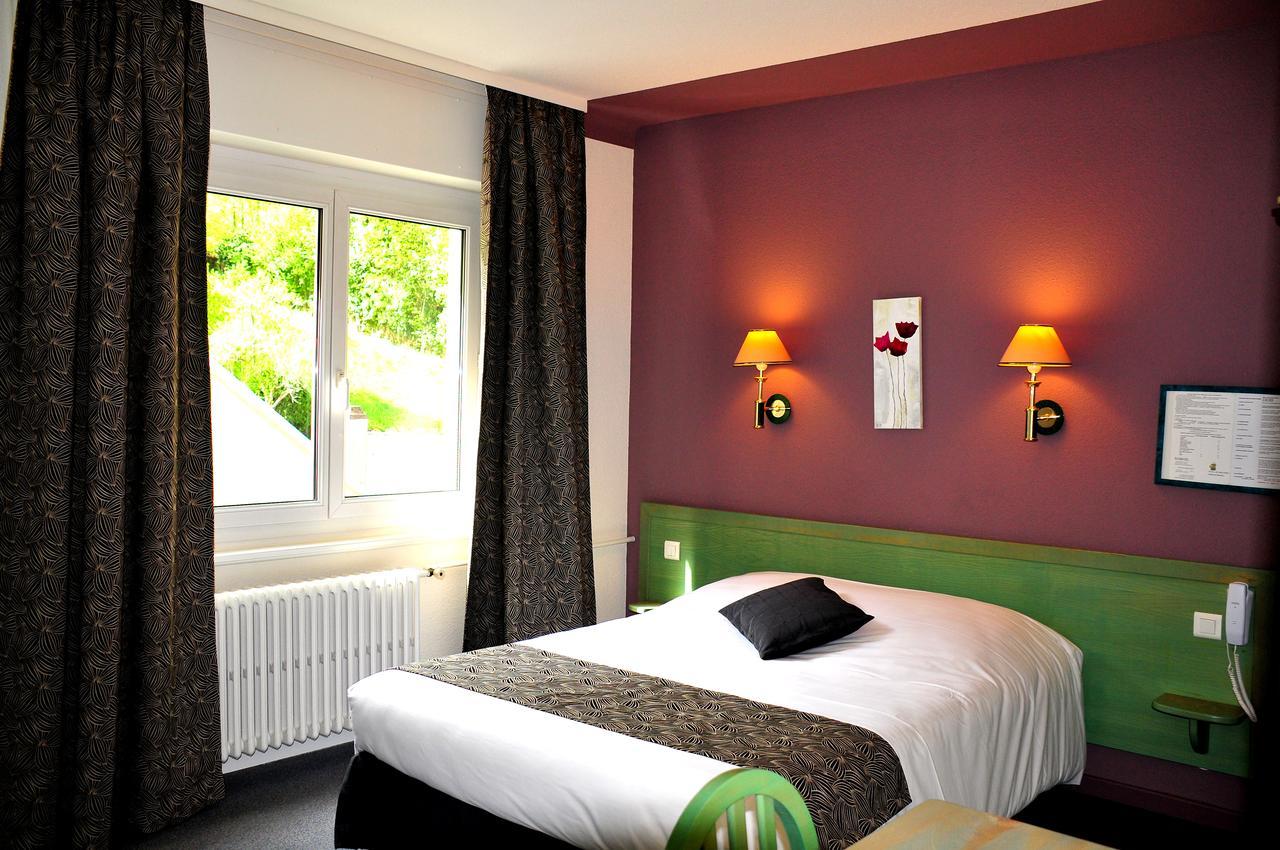 Logis Hotel - Restaurant Aux Bruyeres Orbey Exterior photo